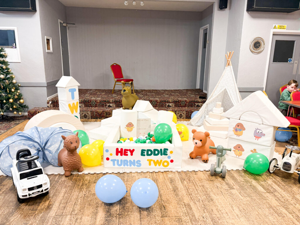 hey duggee soft play themed package set-up